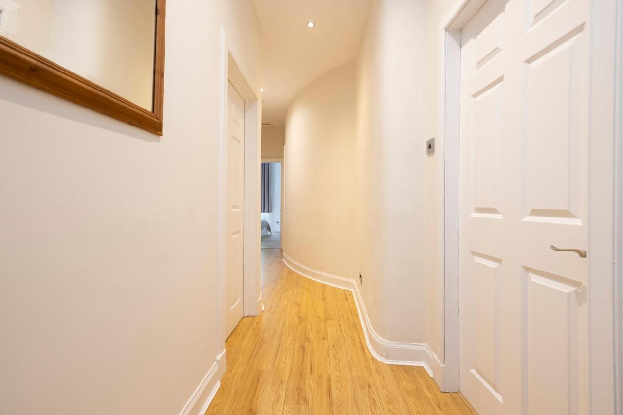 Joivy Chic Apartment Near Stockbridge Market EDI Exterior photo