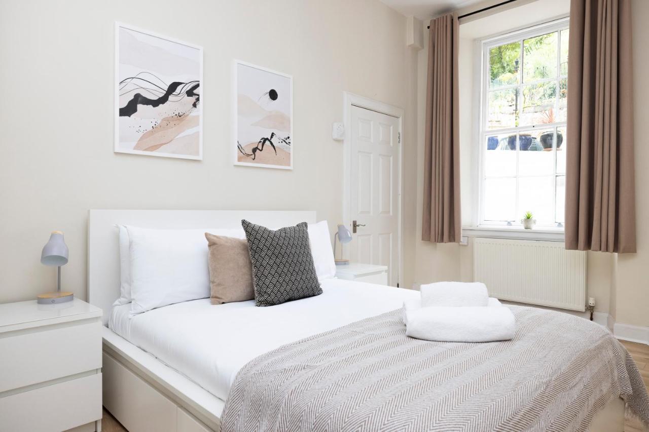 Joivy Chic Apartment Near Stockbridge Market EDI Exterior photo