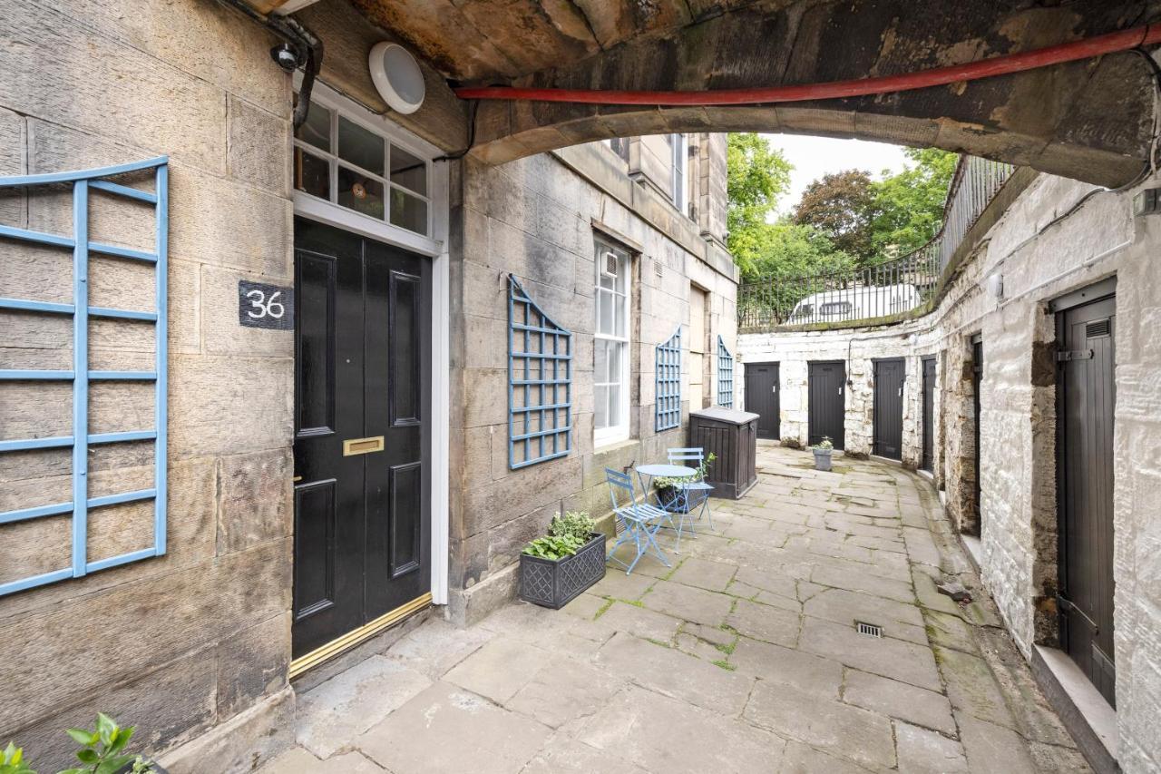 Joivy Chic Apartment Near Stockbridge Market EDI Exterior photo