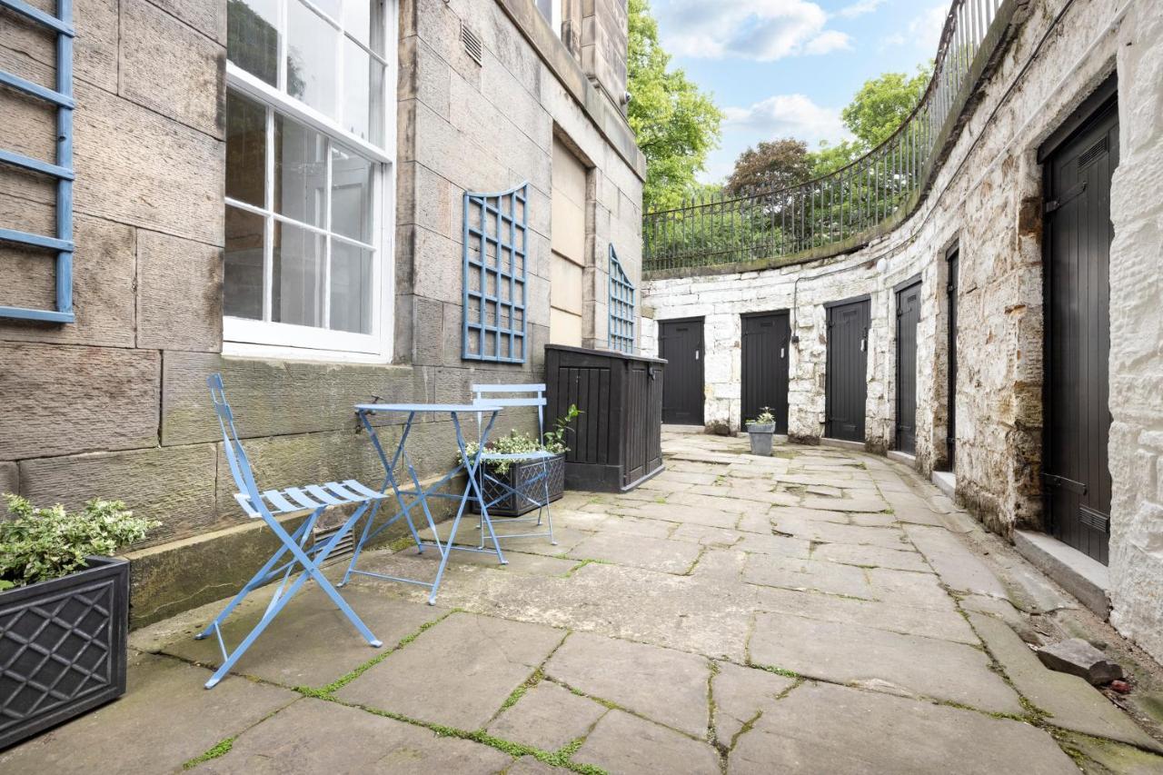 Joivy Chic Apartment Near Stockbridge Market EDI Exterior photo